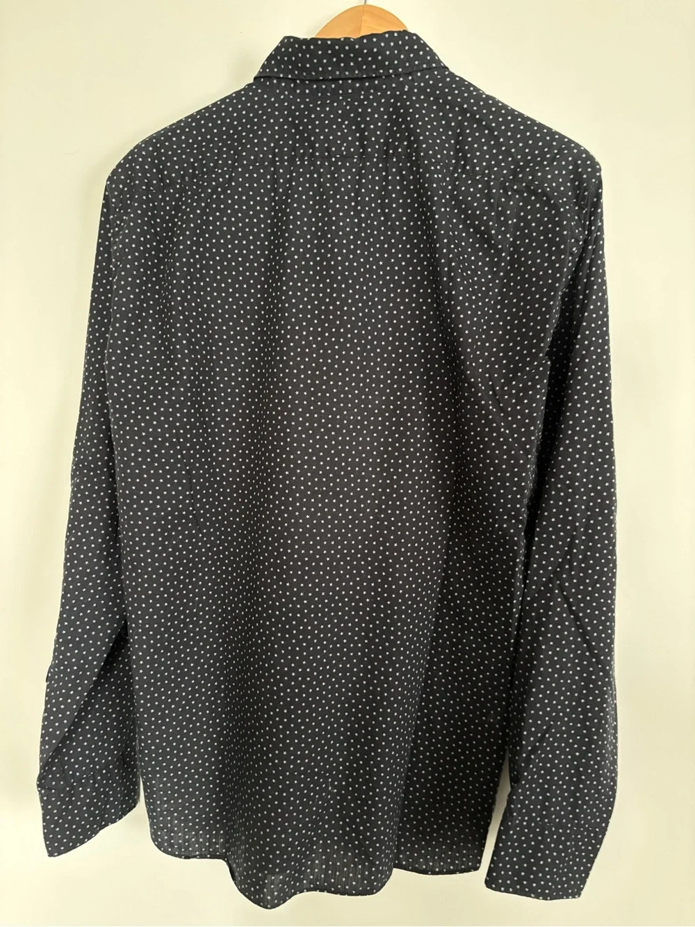 Men's J Crew Black shirt w/star Print Long-Sleeve Shirt size (L) slim fit
